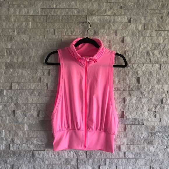 Lorna Jane Hot Pink Zip-Up Vest - Picture 2 of 8
